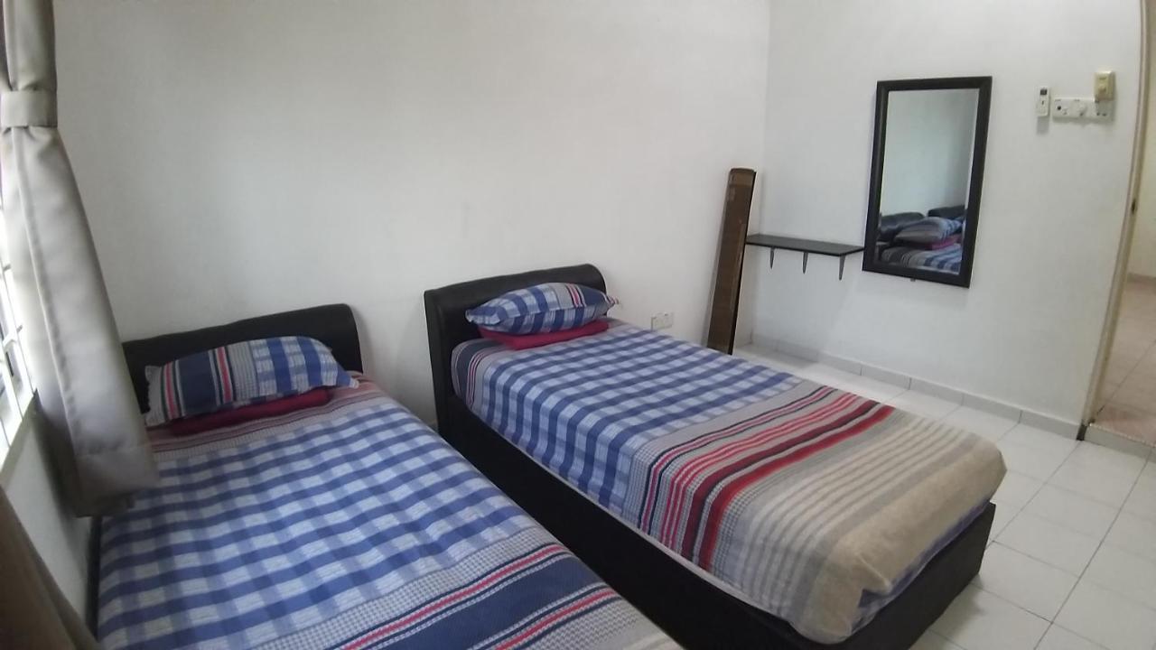 Seri Dusun Sepang Homestay & Event Space ภายนอก รูปภาพ