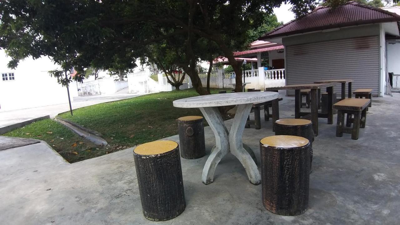 Seri Dusun Sepang Homestay & Event Space ภายนอก รูปภาพ