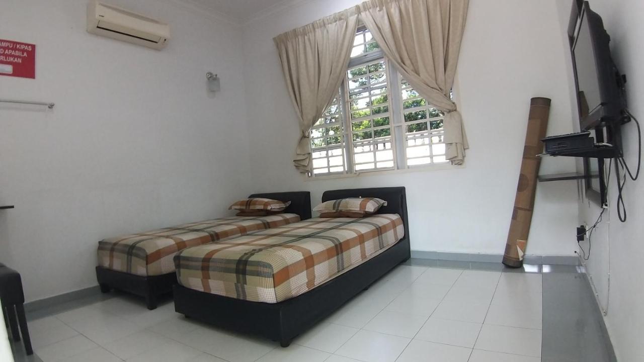 Seri Dusun Sepang Homestay & Event Space ภายนอก รูปภาพ